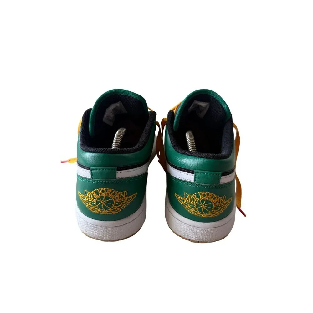 Nike Air Jordan 1 Low SE Holiday Special Malachite Green Sneakers Size 9 - Picture 6 of 10